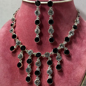 Sparkling 9m Clear Black Statement Necklace&EARRIN